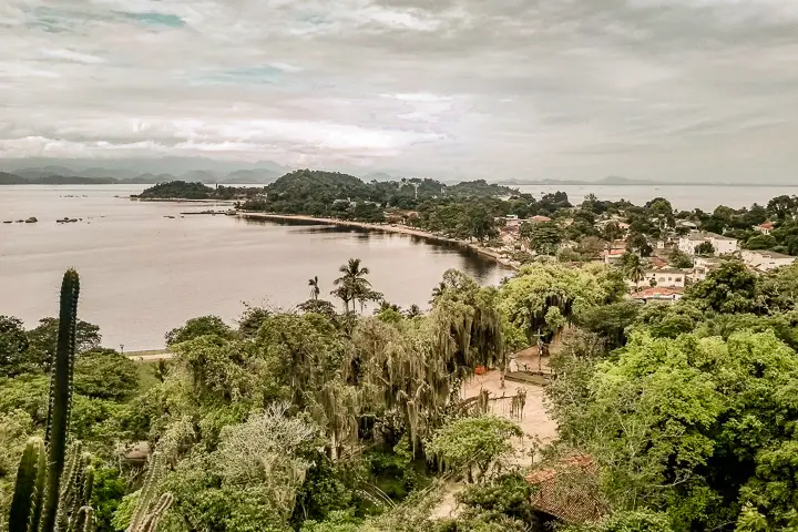 Ilha de Paquetá vista  do  Parque Natural Municipal Darke Mattos 