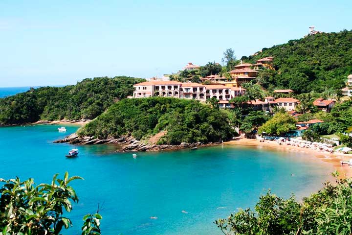 POUSADAS EM BÚZIOS