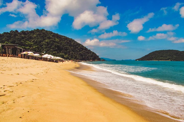 PRAIA DO PRUMIRIM EM UBATUBA