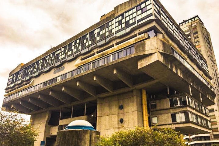 Biblioteca Nacional Mariano Moreno