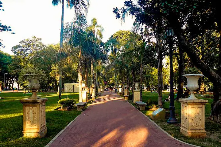 Parque Lezama