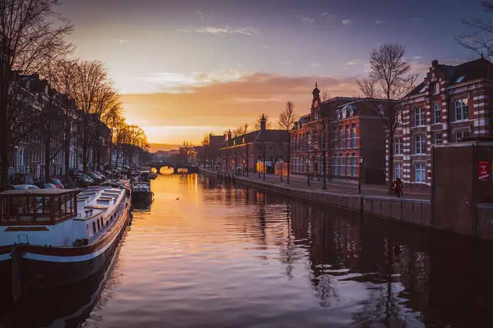 Lugares para viajar com amigos, Amsterdam