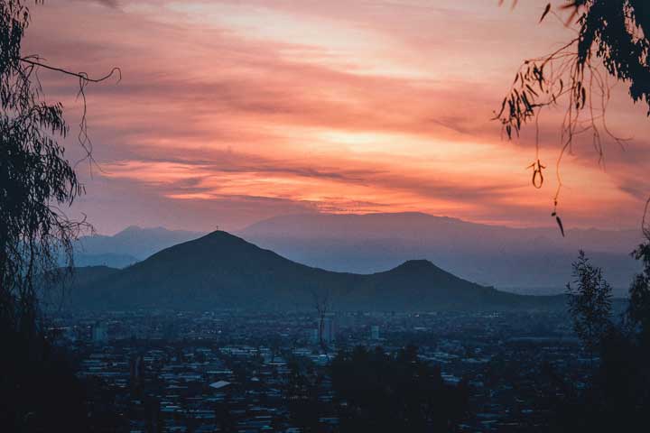 Pontos turísticos de Santiago, Cerro San Cristobál 