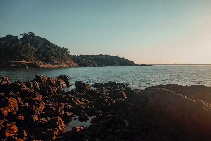 Praias de Iriri no Espiríto Santo