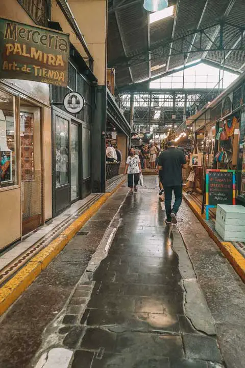 Lojas do Mercado de San Telmo
