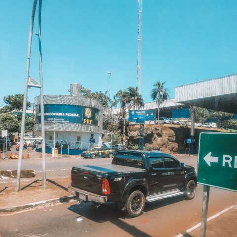 de Foz do Iguaçu para o Paraguai de carro