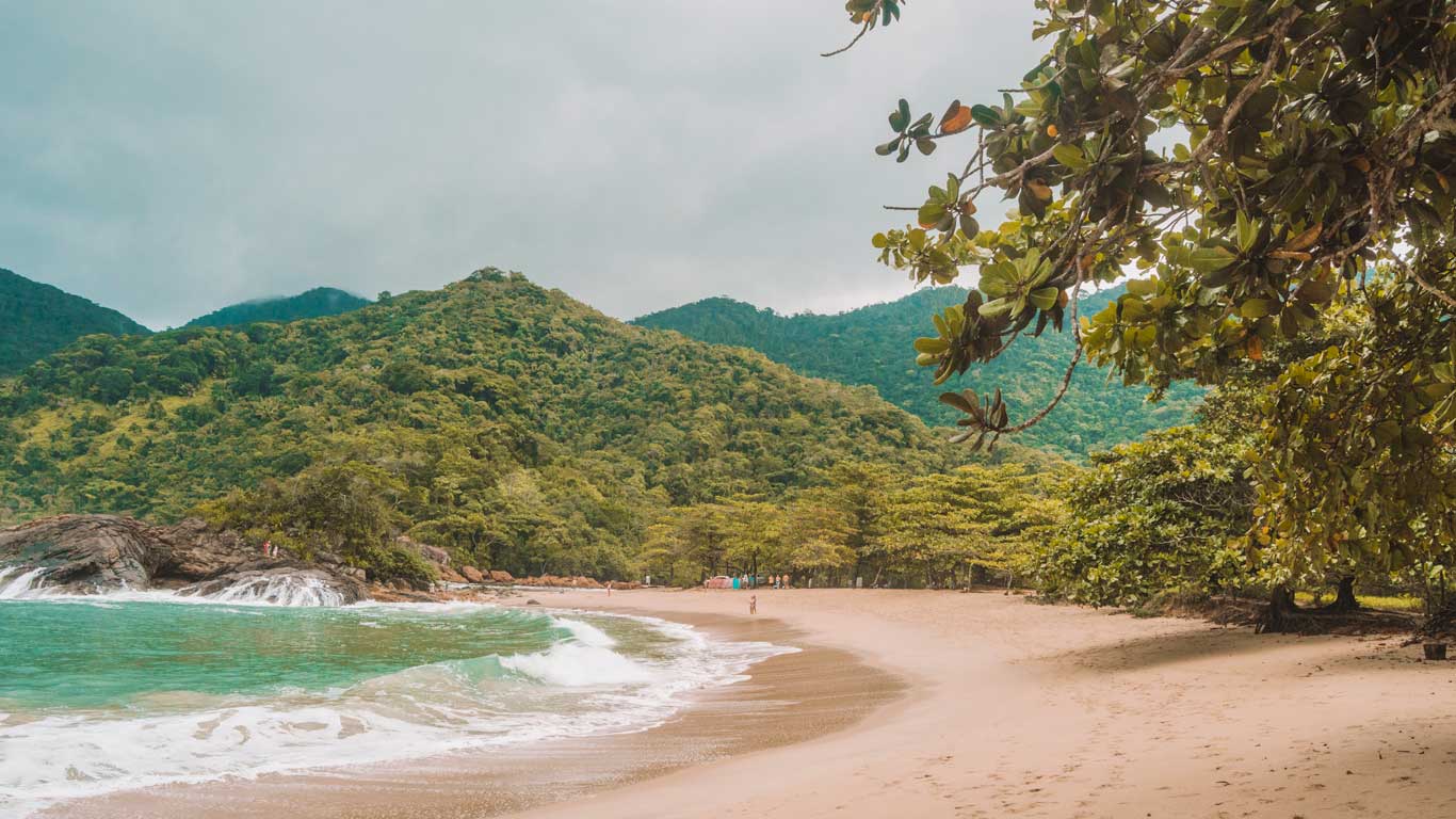 Praia do Meio em Trindade RJ