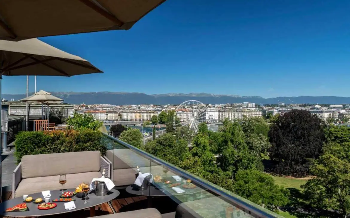 Vista do Hotel Metropole Genebra