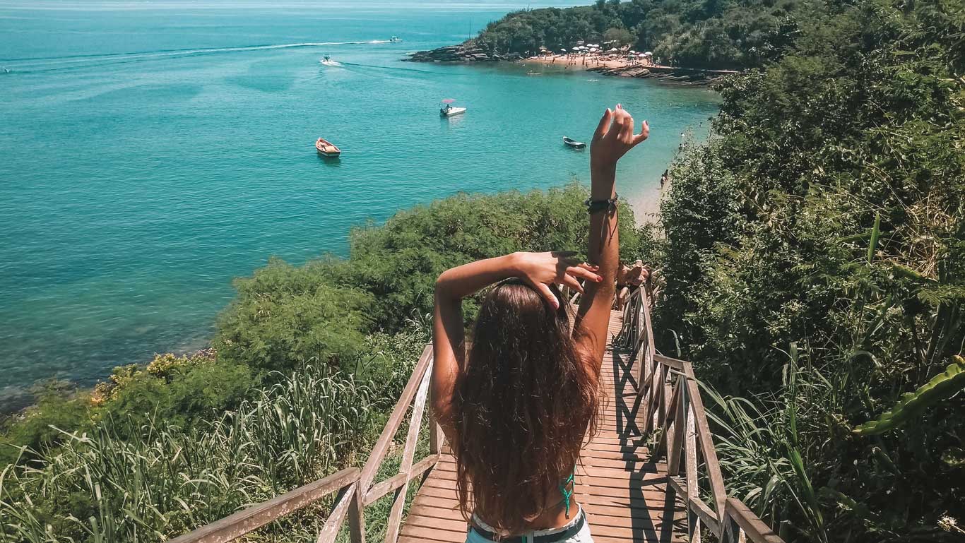 Praia da Azeda e Azedinha vista da escadaria que dão acesso a praia