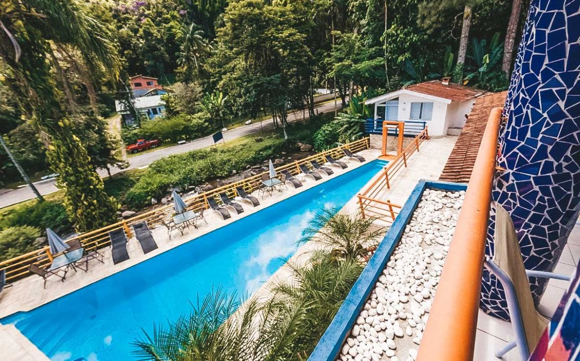 Piscina da Pousada Pet Friendly Suarez em Penedo RJ