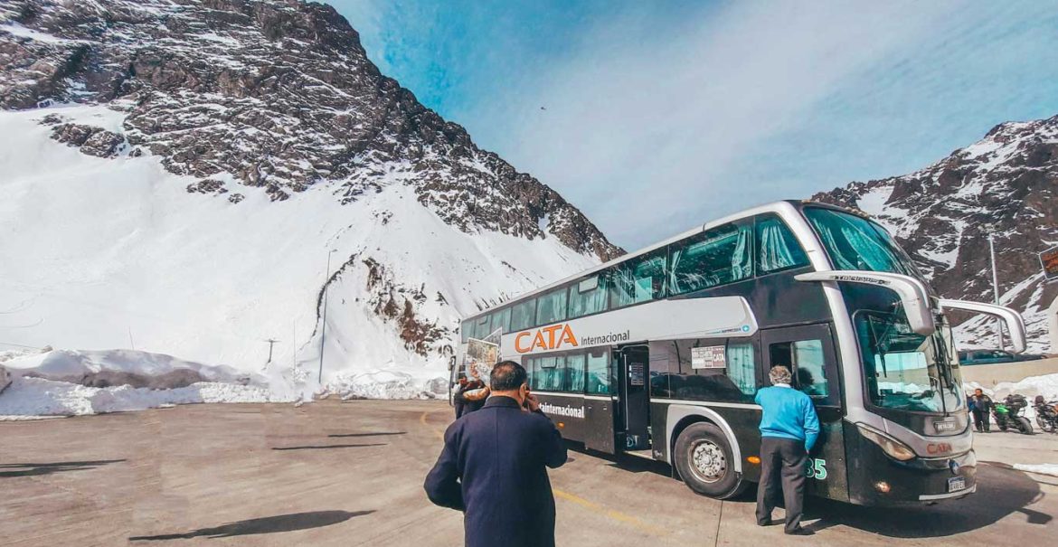 como ir de Mendoza para Santiago de ônibus